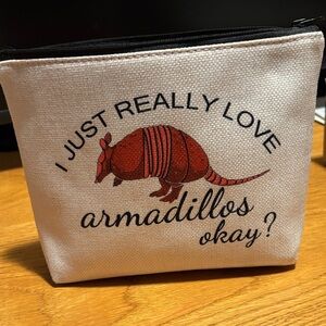 NWOT Canvas Armadillo Print Pouch